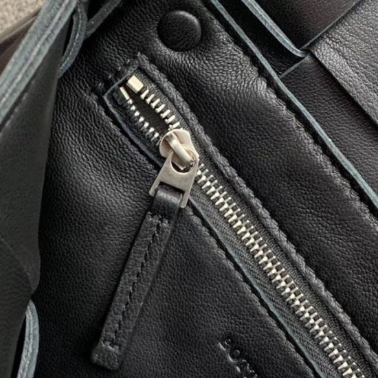 Replica Bottega Veneta Cassette Bag Black Lambskin Replica Bottega Veneta Cassette Bag Black Lambskin