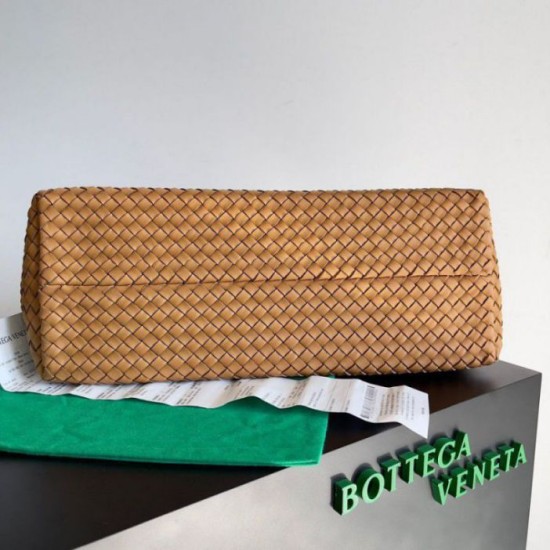 Replica Bottega Veneta Medium Cabat Bag Caramel Intrecciato Lambskin Replica Bottega Veneta Medium Cabat Bag Caramel Intrecciato Lambskin