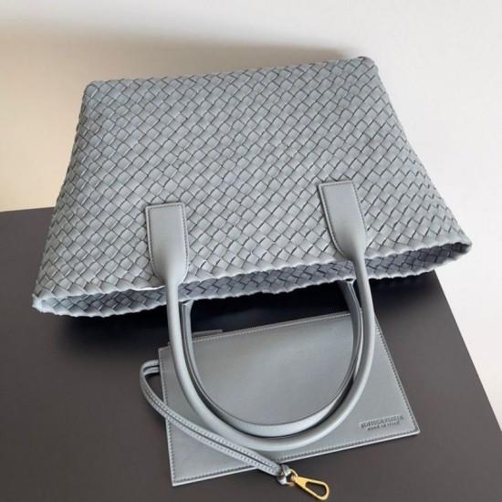 Replica Bottega Veneta Cabat Medium Bag Thunder Intrecciato Lambskin Replica Bottega Veneta Cabat Medium Bag Thunder Intrecciato Lambskin