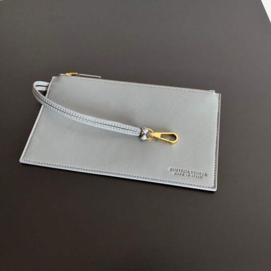 Replica Bottega Veneta Cabat Medium Bag Thunder Intrecciato Lambskin Replica Bottega Veneta Cabat Medium Bag Thunder Intrecciato Lambskin