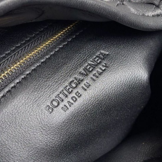 Fake Bottega Veneta Small Hop Bag Black Intrecciato Calfskin Replica Fake Bottega Veneta Small Hop Bag Black Intrecciato Calfskin Replica