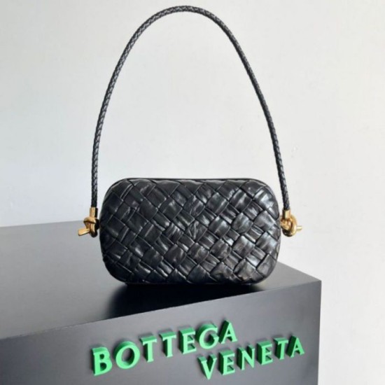 Replica Bottega Veneta Knot Minaudiere On Strap Black Foulard Intreccio Fake Bottega Veneta Knot Minaudiere On Strap Black Foulard Intreccio Replica