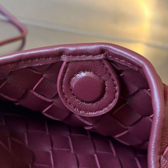 Replica Bottega Veneta Sardine Mini Bag Barolo Intrecciato Lambskin Replica Bottega Veneta Sardine Mini Bag Barolo Intrecciato Lambskin