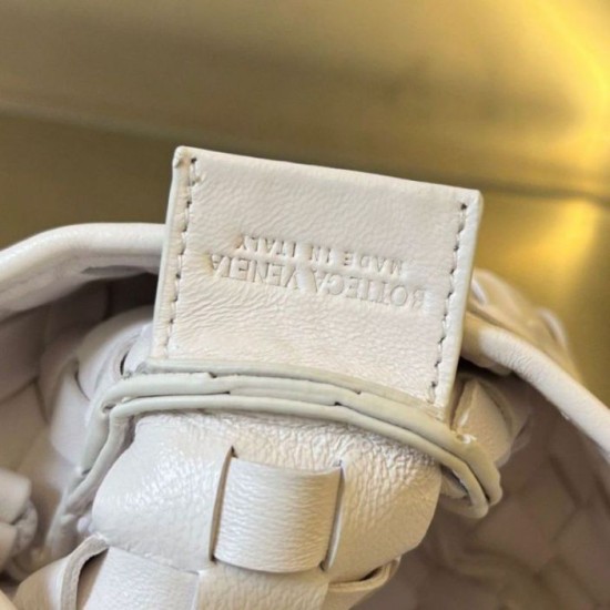 Fake Bottega Veneta Sardine Mini Bag White Intrecciato Lambskin Replica Replica Bottega Veneta Sardine Mini Bag White Intrecciato Lambskin