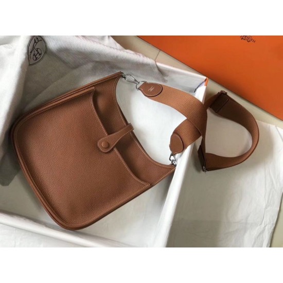 Replica Hermes Evelyne III 29 PM Bag Gold Clemence Replica Hermes Evelyne III 29 PM Bag Gold Clemence