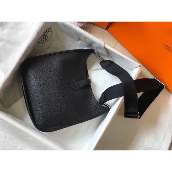 Replica Hermes Evelyne III 29 PM Bag Black Clemence Replica Hermes Evelyne III 29 PM Bag Black Clemence
