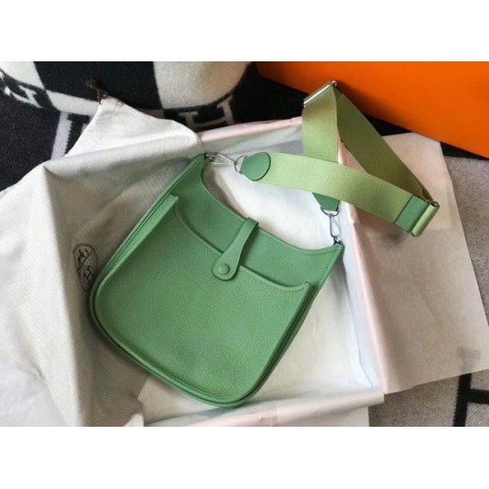 Replica Hermes Evelyne III 29 PM Bag Vert Criquet Clemence 