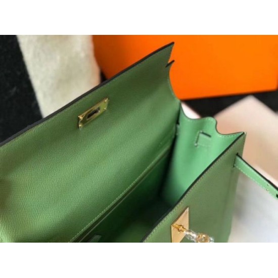 Replica Hermes Kelly 25cm Sellier Bag Vert Criquet Epsom Replica Hermes Kelly 25cm Sellier Bag Vert Criquet Epsom