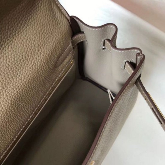 Replica Hermes Kelly 32cm Retourne Bag Tourterelle Clemence Replica Hermes Kelly 32cm Retourne Bag Tourterelle Clemence