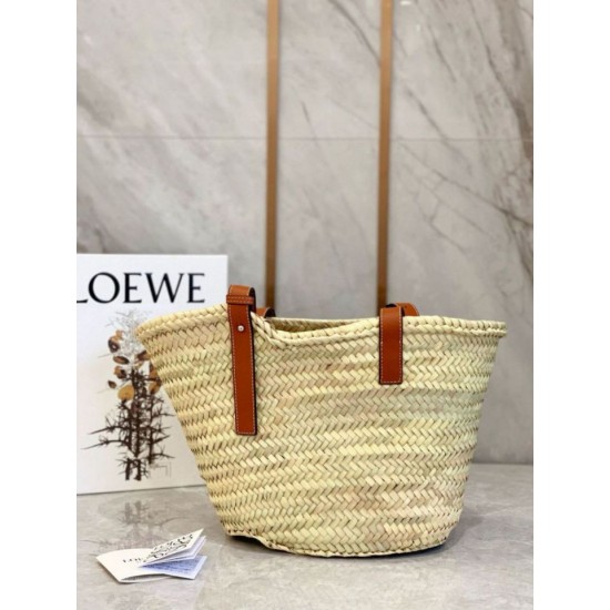 Replica Loewe Medium Basket Bag Raffia and Brown Calfskin Replica Loewe Medium Basket Bag Raffia and Brown Calfskin