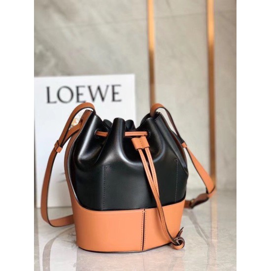Fake Loewe Small Balloon Bucket Bag Black/Tan Calfskin Replica Fake Loewe Small Balloon Bucket Bag Black/Tan Calfskin Replica