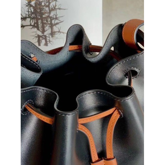 Fake Loewe Small Balloon Bucket Bag Black/Tan Calfskin Replica Fake Loewe Small Balloon Bucket Bag Black/Tan Calfskin Replica