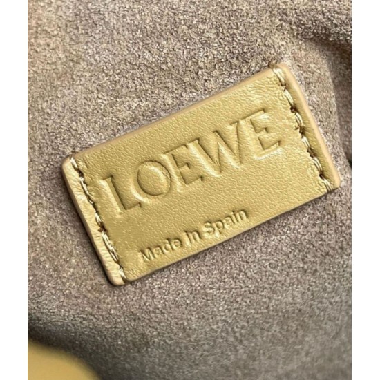 Replica Loewe Flamenco Purse Sahara Nappa Lambskin Replica Loewe Flamenco Purse Sahara Nappa Lambskin