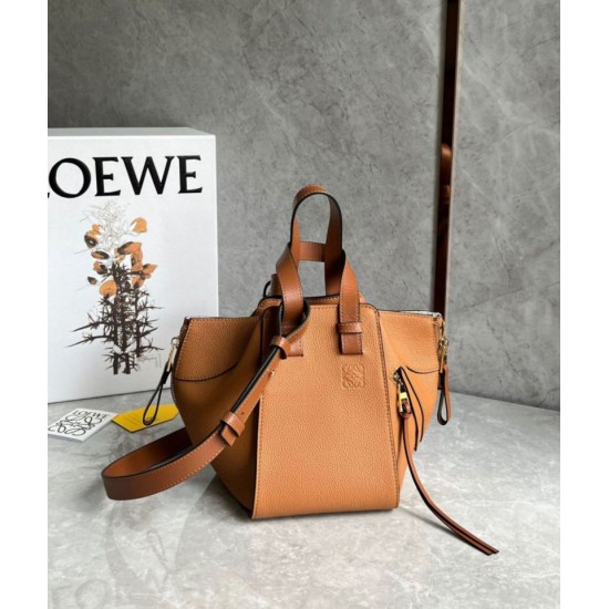 Replica Loewe Compact Hammock Bag Light Caramel Grained Calfskin Fake Loewe Compact Hammock Bag Light Caramel Grained Calfskin Replica