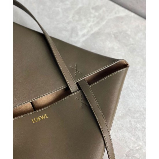 Replica Loewe Medium Puzzle Fold Tote Bag Dark Green Calfskin Replica Loewe Medium Puzzle Fold Tote Bag Dark Green Calfskin
