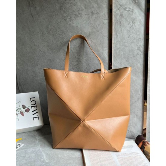 Replica Loewe Large Puzzle Fold Tote Bag Tan Calfskin Replica Loewe Large Puzzle Fold Tote Bag Tan Calfskin