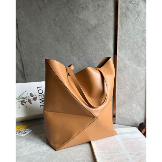 Replica Loewe Large Puzzle Fold Tote Bag Tan Calfskin Replica Loewe Large Puzzle Fold Tote Bag Tan Calfskin