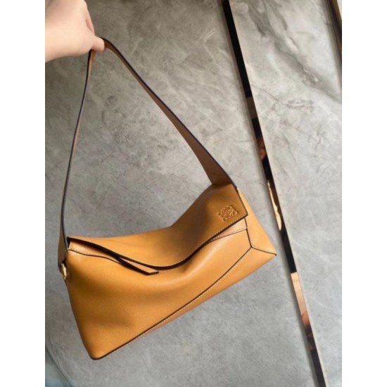 Replica Loewe Puzzle Hobo Bag Brown Nappa Calfskin Replica Loewe Puzzle Hobo Bag Brown Nappa Calfskin