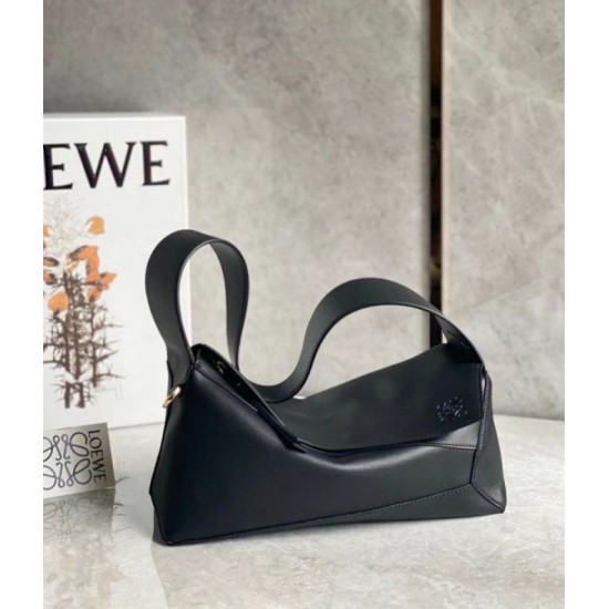 Replica Loewe Puzzle Hobo Bag Black Nappa Calfskin Replica Loewe Puzzle Hobo Bag Black Nappa Calfskin