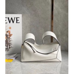 Replica Loewe Puzzle Hobo Bag White Nappa Calfskin Fake Loewe Puzzle Hobo Bag White Nappa Calfskin Replica