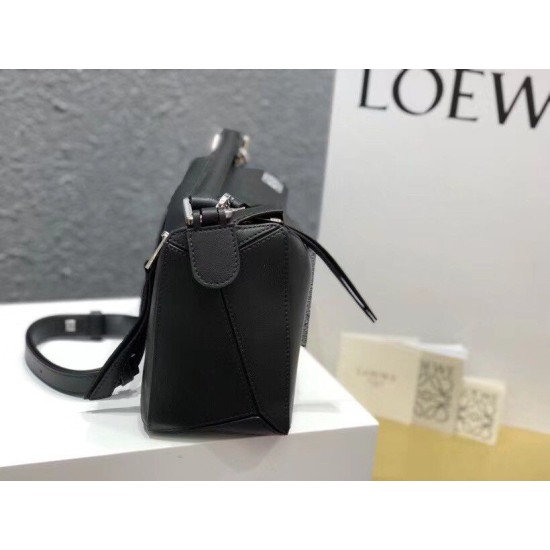 Replica Loewe Small Puzzle Bag Black Calfskin Replica Loewe Small Puzzle Bag Black Calfskin