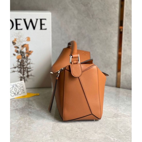 Replica Loewe Puzzle Medium Bag Brown Classic Calfskin Replica Loewe Puzzle Medium Bag Brown Classic Calfskin