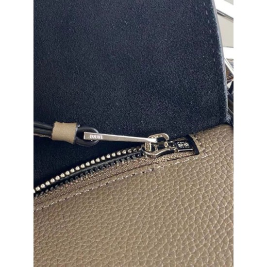 Fake Loewe Large Puzzle Bag Khaki Grained Replica Fake Loewe Large Puzzle Bag Khaki Grained Replica