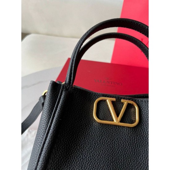 Fake Valentino Alltime Small Bag Black Grained Calfskin Replica Fake Valentino Alltime Small Bag Black Grained Calfskin Replica