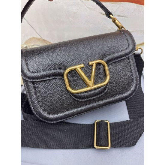 Replica Valentino Alltime Shoulder Bag Black Grained Replica Valentino Alltime Shoulder Bag Black Grained