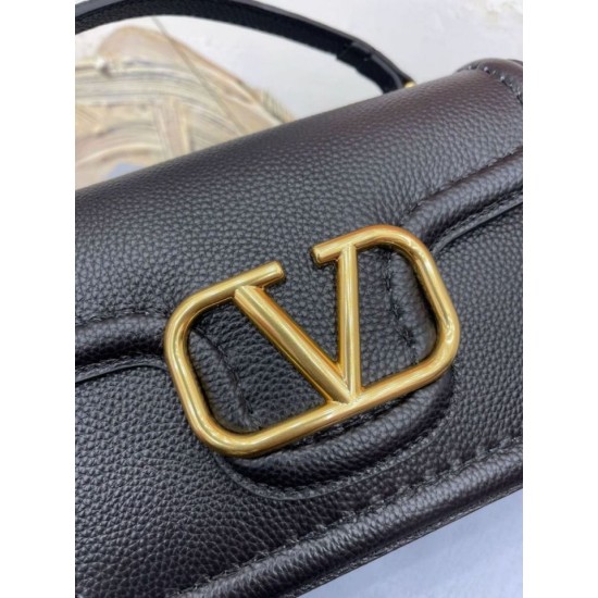 Replica Valentino Alltime Shoulder Bag Black Grained Replica Valentino Alltime Shoulder Bag Black Grained