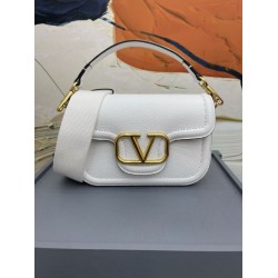 Replica Valentino Alltime Shoulder Bag White Grained Replica Valentino Alltime Shoulder Bag White Grained