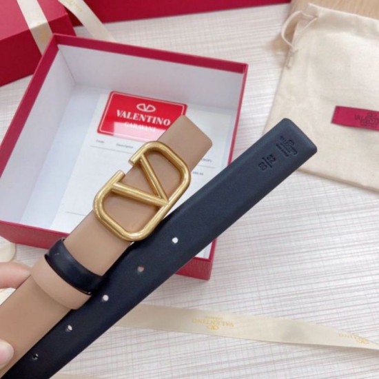 Fake Valentino VLogo Reversible Belt 30mm Beige and Black Calfskin Replica Replica Valentino VLogo Reversible Belt 30mm Beige and Black Calfskin