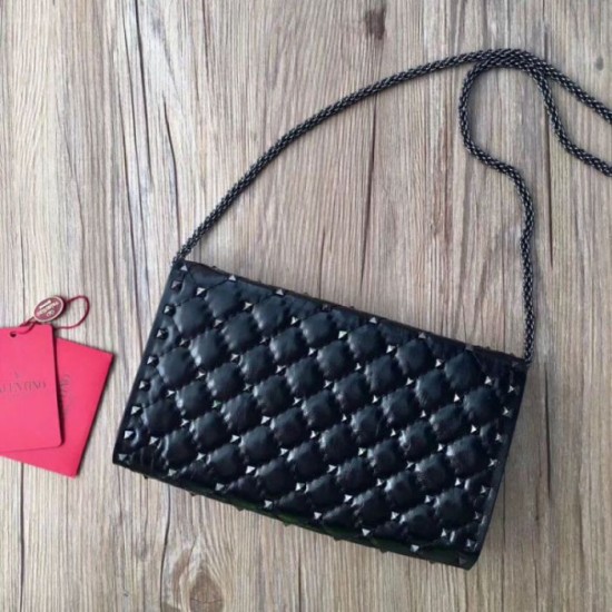 Replica Valentino Rockstud Spike Chain Clutch Crinkled Lambskin Replica Valentino Rockstud Spike Chain Clutch Crinkled Lambskin