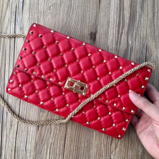 Replica Valentino Rockstud Spike Chain Clutch Red Lambskin Fake Valentino Rockstud Spike Chain Clutch Red Lambskin Replica