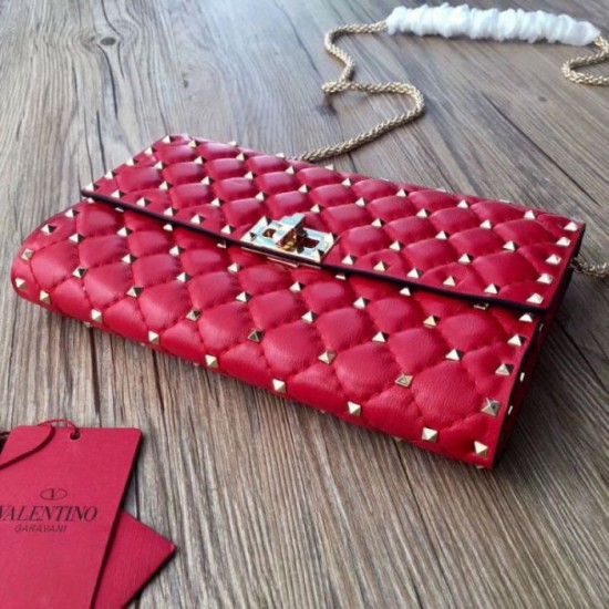 Replica Valentino Rockstud Spike Chain Clutch Red Lambskin Fake Valentino Rockstud Spike Chain Clutch Red Lambskin Replica