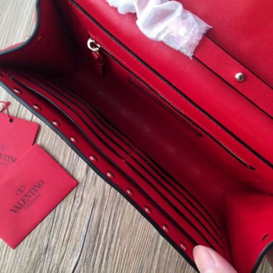 Replica Valentino Rockstud Spike Chain Clutch Red Lambskin Fake Valentino Rockstud Spike Chain Clutch Red Lambskin Replica