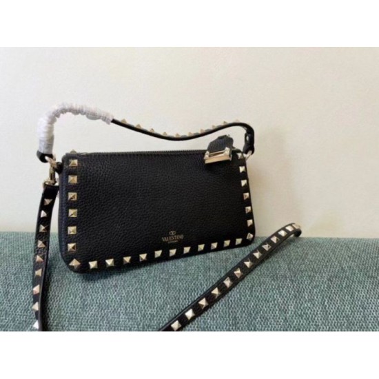 Fake Valentino Rockstud Small Crossbody Bag Black Grained Calfskin Replica Fake Valentino Rockstud Small Crossbody Bag Black Grained Calfskin Replica