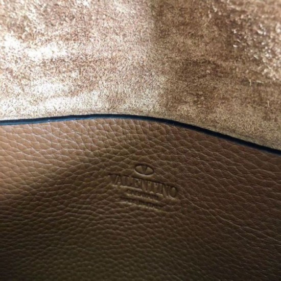 Replica Valentino Rockstud Small Crossbody Bag Brown Grained Replica Valentino Rockstud Small Crossbody Bag Brown Grained