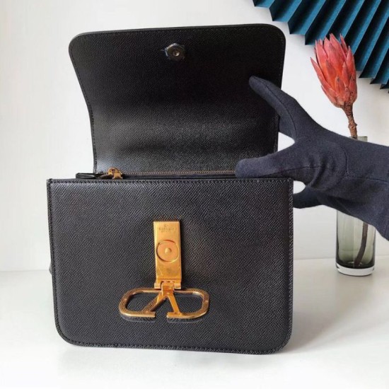 Replica Valentino Vsling Large Shoulder Bag Black Grainy Calfskin Replica Valentino Vsling Large Shoulder Bag Black Grainy Calfskin