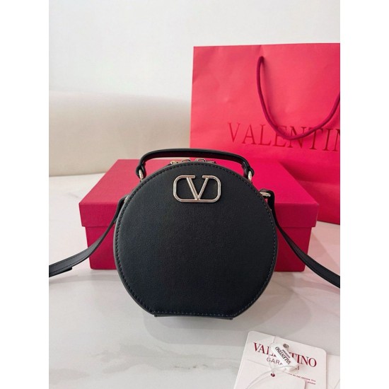 Replica Valentino VLogo Signature Mini Bag Black Calfskin Replica Valentino VLogo Signature Mini Bag Black Calfskin