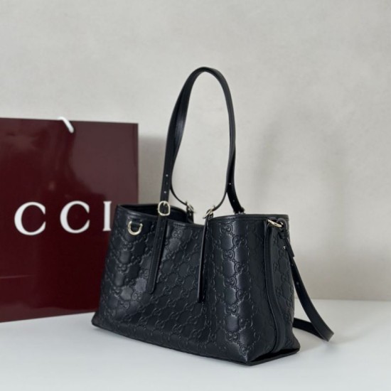 Replica Gucci 815214 GG Emblem medium tote bag Embossing Leather Black