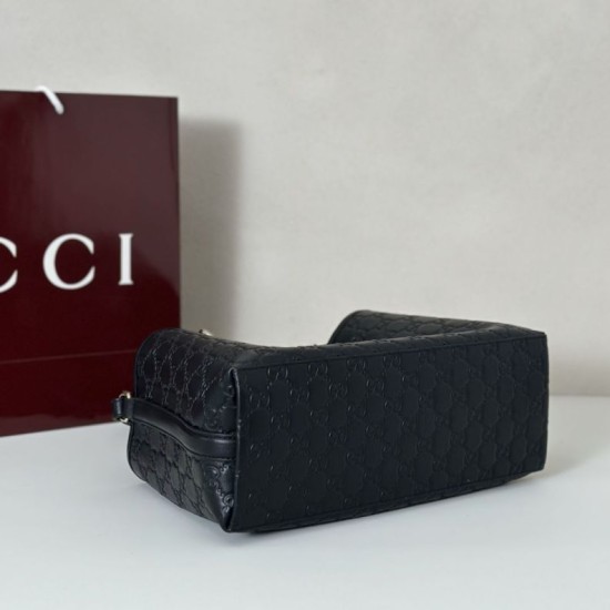 Replica Gucci 815214 GG Emblem medium tote bag Embossing Leather Black