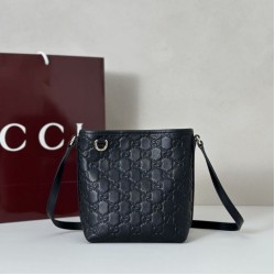 Replica Gucci 847090 GG Emblem nano bucket Bag black GG leather