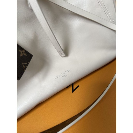 Replica Louis Vuitton CarryAll Cargo Vibe PM Shouder bag M12919 Beige 