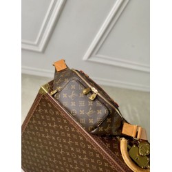 Replica LV Rush Bumbag G69 Men Shoulder Bag M14019