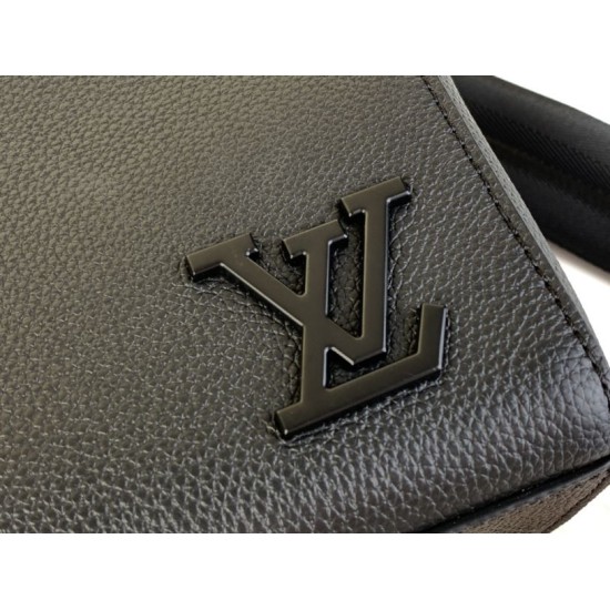 Replica LV Fastline Takeoff Backpack LV Aerogram Men bag M21367