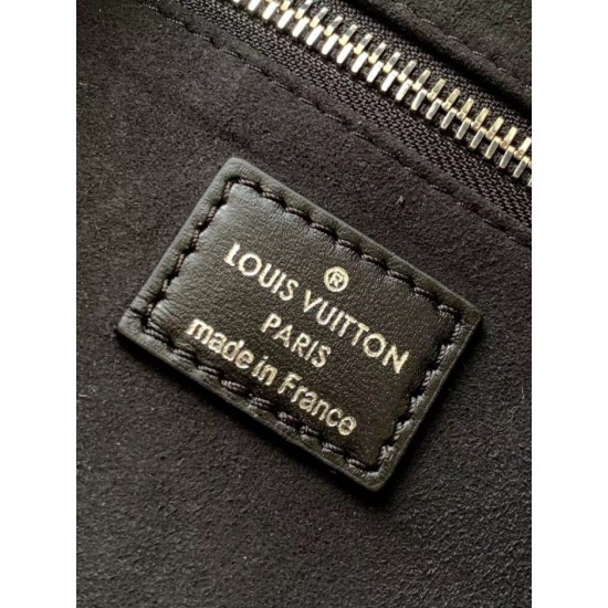 Replica LV CarryAll Cargo Vibe MM Bag M25143 Black