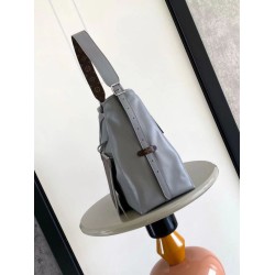 Replica LV CarryAll Cargo Vibe MM Bag M25143 Gray Replica LV CarryAll Cargo Vibe MM Bag M25143 Gray