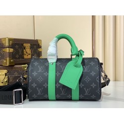 Replica Louis Vuitton Keepall Bandoulière 25 Men Bag M25885 Green