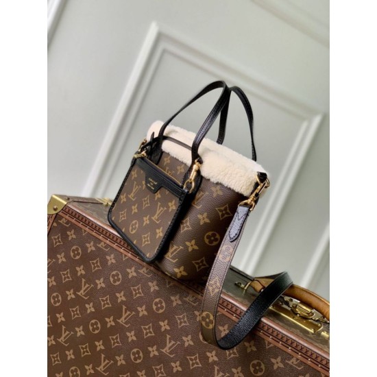 Replica Louis Vuitton M26315 Neverfull Bandoulière Inside Out BB Bag Replica Louis Vuitton M26315 Neverfull Bandoulière Inside Out BB Bag